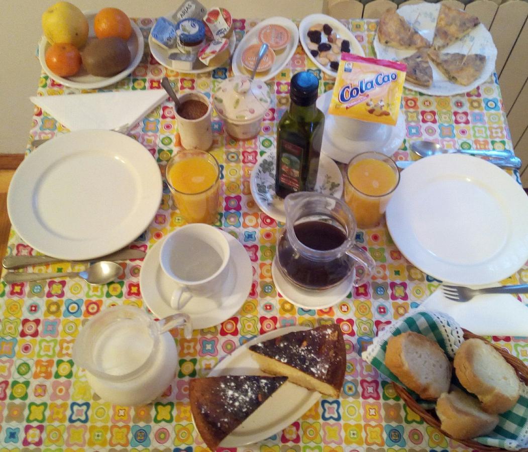 Casa Ursula Guest House Ansó Eksteriør bilde
